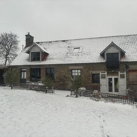 Bed and Breakfast Ferme De Noyes Sourdeval Exterior foto